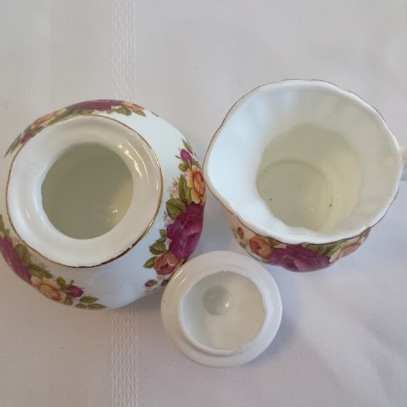 "Cottage Rose" Fine Bone China small Creamer and Sugar with Lid - Picture 3 of 7